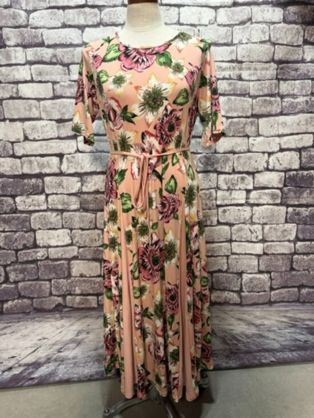 Nina Leonard NWT Pink, Green & White Wrinkle Resistant Dress Size L